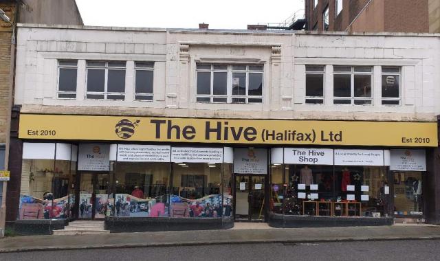 hive_open_1.jpg